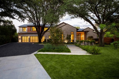 House in Dallas by Stocker Hoesterey Montenegro - 10