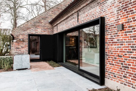 Farmhouse by Juma Architects - 8