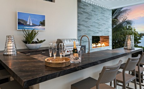 Waterfront Masterpiece by The Decorators Unlimited - 4
