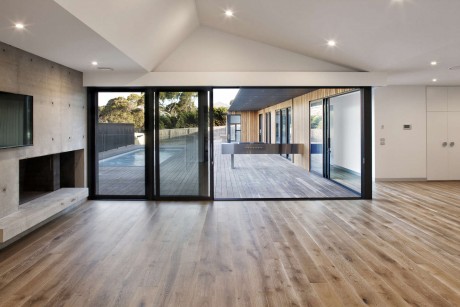 Sorrento House by Vibe Design Group - 4