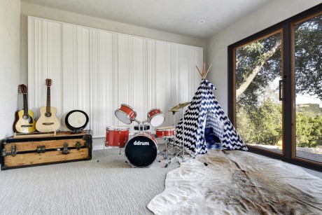 House in Austin by Katy Dickson Designs - 9