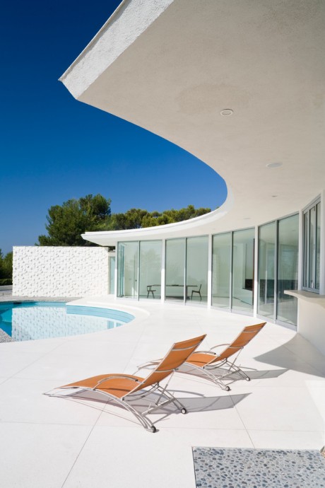 Trousdale Residence by Swift Lee Office - 2