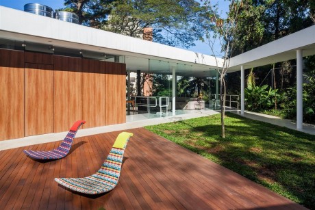 Casa Marquise by FGMF Architects - 7