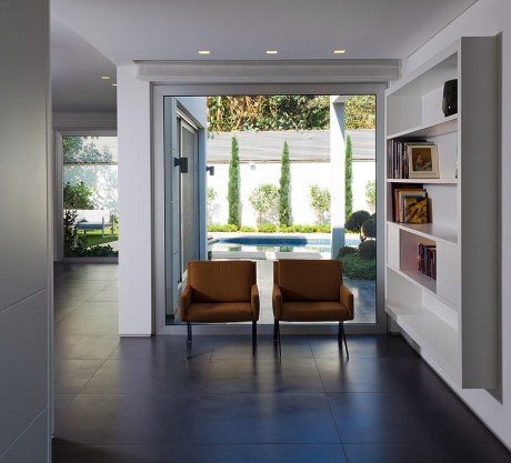 House in Ra’anana by Blumenfeld Moor Architects - 7