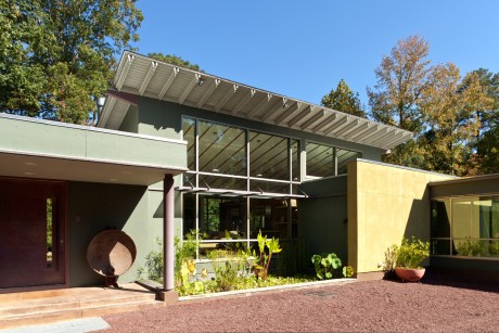 Three Pavilions by Distinctive Architecture - 2
