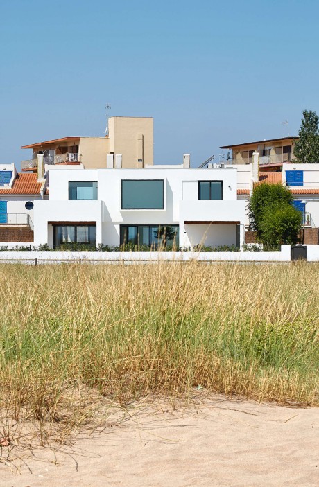 Seafront Residence by Pepe Gascón Arquitectura - 11
