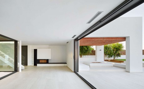 Seafront Residence by Pepe Gascón Arquitectura - 2