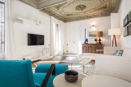 Apartment in Eixample by SquadOne Studio - 4