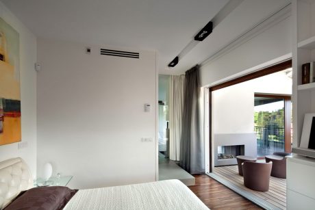Contemporary Residence by Westway Architects - 4