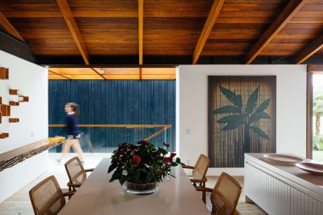 RT House by Jacobsen Arquitetura - 6