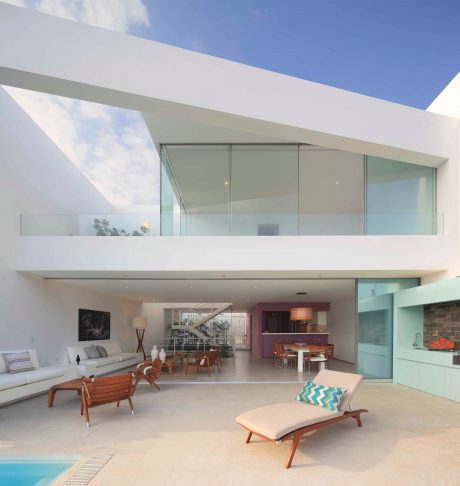 Casa Ave by Martin Dulanto Sangalli - 2