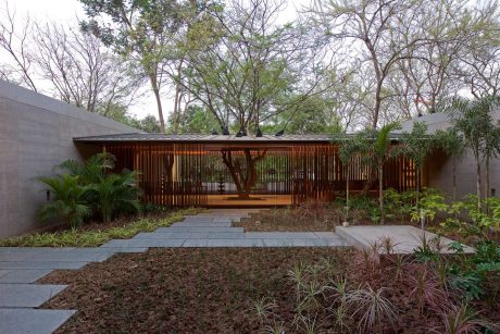DIYA Residence by SPASM Design Architects - 13