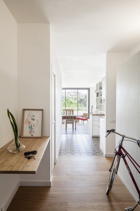 Home in Les Corts by Roman Izquierdo Bouldstridge - 5