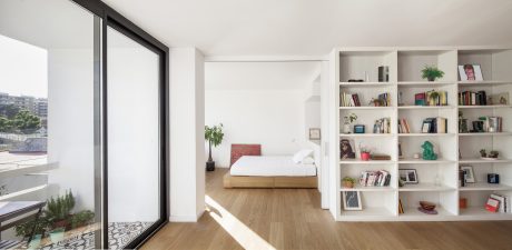 Home in Les Corts by Roman Izquierdo Bouldstridge - 6