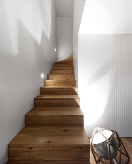 Restelo House by João Tiago Aguiar - 6