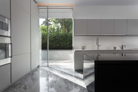 Aluminum House by Fran Silvestre Arquitectos - 5