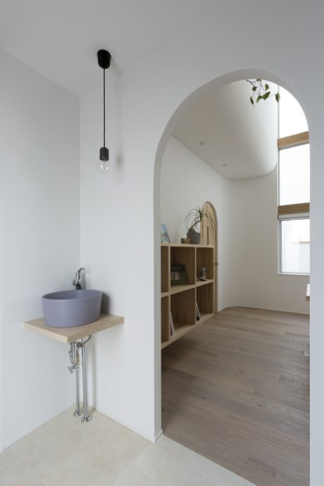 Outsu House by Alts Design Office - 8
