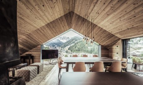 Contemporary Chalet by Rudolf Perathoner Architect - 3