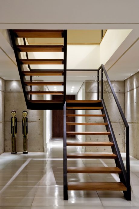 Contemporary House by Patricia Almeida Arquitetura - 5