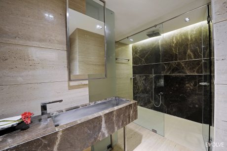 Home in Mumbai by Sonu Mistry Design - 7