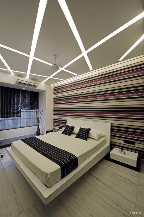 Home in Mumbai by Sonu Mistry Design - 8