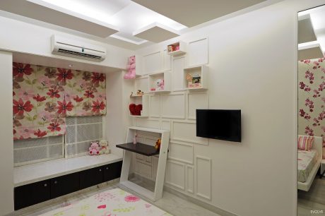 Home in Mumbai by Sonu Mistry Design - 10