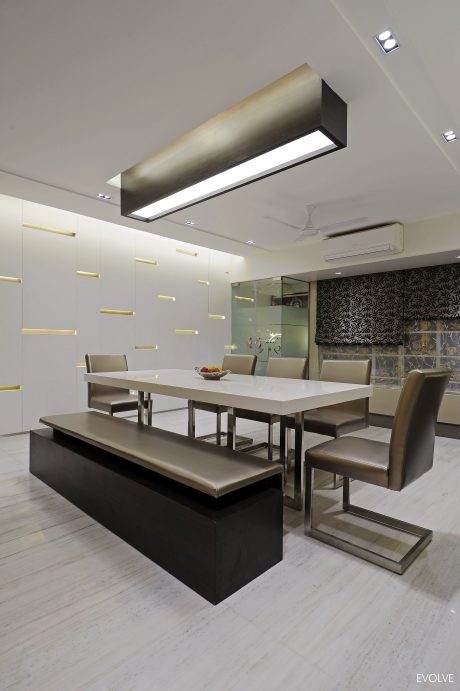 Home in Mumbai by Sonu Mistry Design - 5