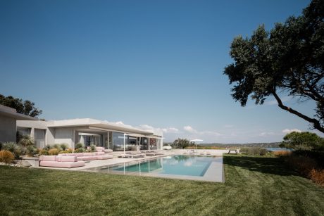 Ramatuelle Home by Laurence Sonck - 2