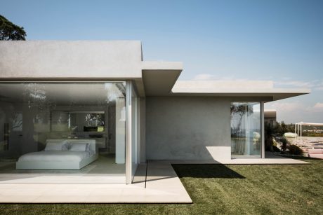Ramatuelle Home by Laurence Sonck - 4