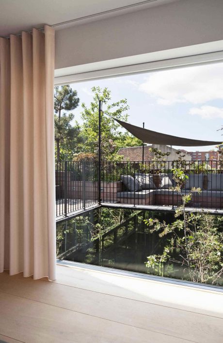 Residence in Copenhagen by Studio David Thulstrup - 12