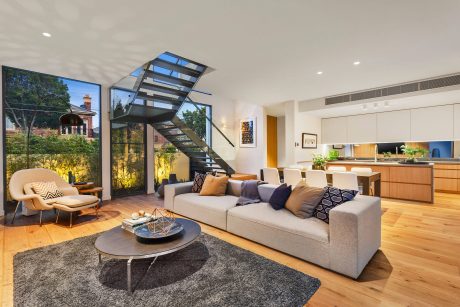 Home in Brighton East by Decrolux - 2