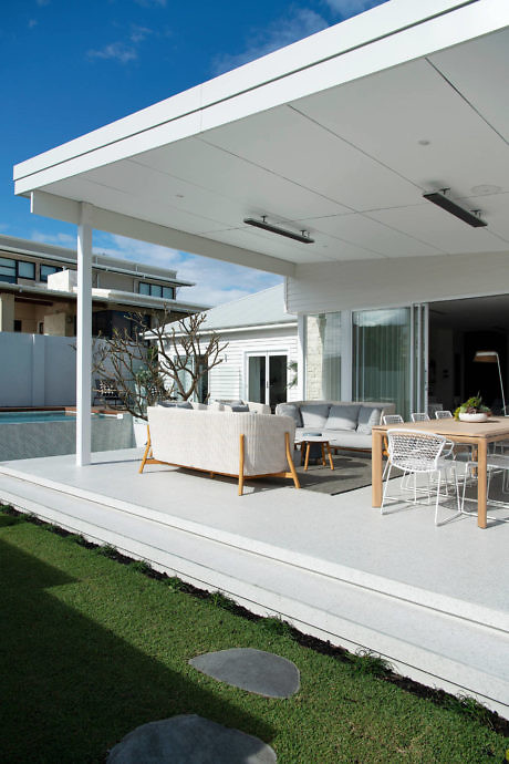 Trigg Beach House by David Wilkes Design - 11