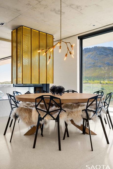 Restio River House by SAOTA - 11