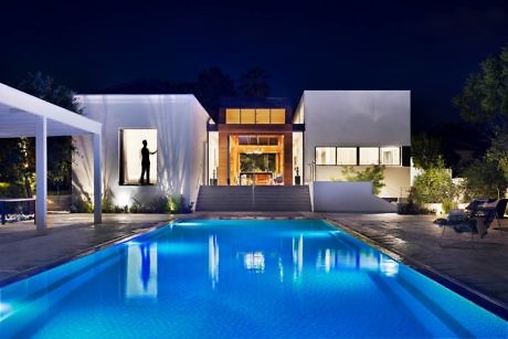Modernist Farmhouse by Henkin Shavit Architecture & Design - 11