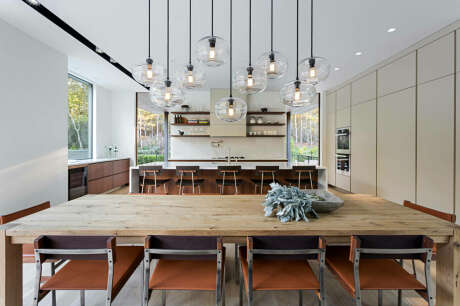 Old Sag Harbor Road by Blaze Makoid Architecture - 5