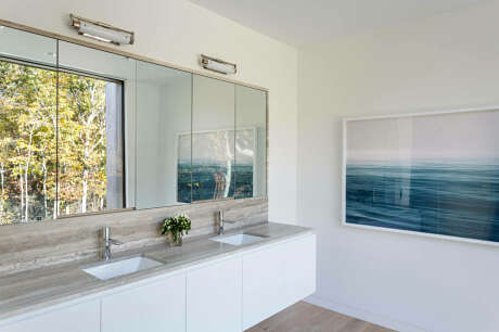 Old Sag Harbor Road by Blaze Makoid Architecture - 6