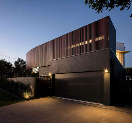 Peregian Beach Home by Menzie Designer Homes - 11