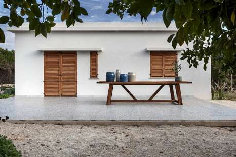 Mediterranean Cacti House by Henkin Shavit - 2