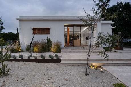 Mediterranean Cacti House by Henkin Shavit - 14