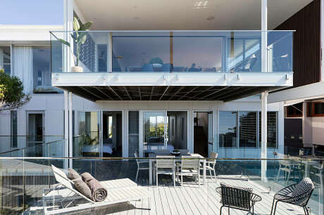Peregian Beach Home by Menzie Designer Homes - 9