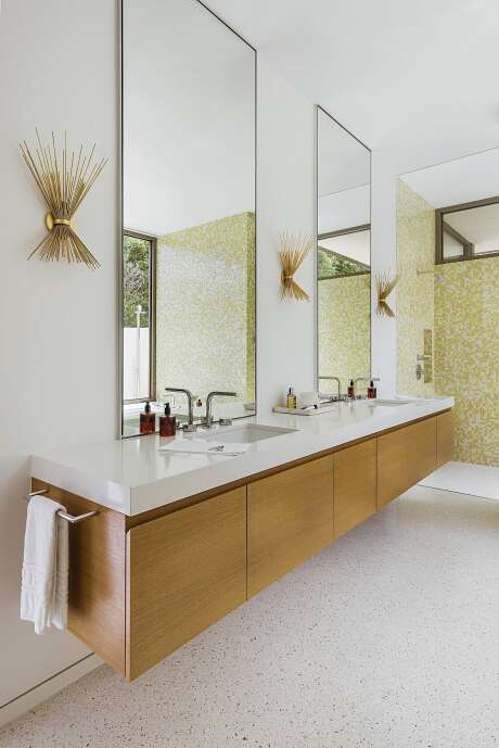 Thunderbird Heights Residence by Stuart Silk - 12