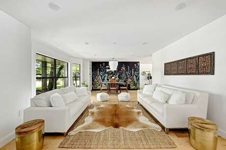 Contemporary House by Melisa Clement Designs - 7