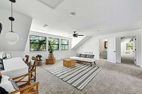 Contemporary House by Melisa Clement Designs - 9
