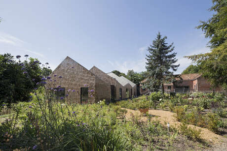 Five Acre Barn B&B by Blee Halligan Architects - 7