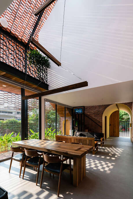 OldMeetsNew House by Block Architects - 3