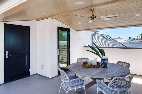 House in Newport Beach by Patterson Custom Homes - 13