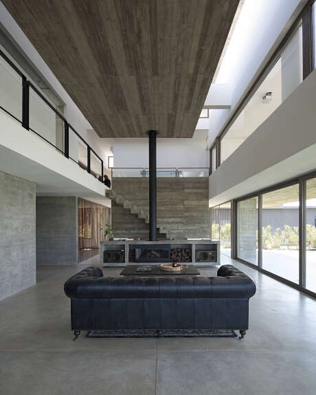 10 House by Luciano Kruk Arquitectos - 4
