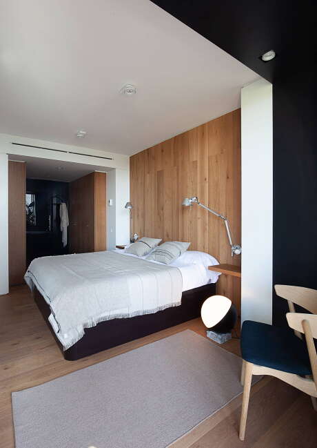 Llull Apartment by YLAB Arquitectos - 6