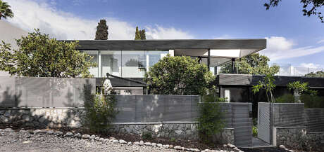 House in Tiv’on by Vstudio Architects - 12