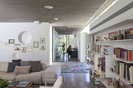 A House of an Architect by Pitsou Kedem Architects - 6